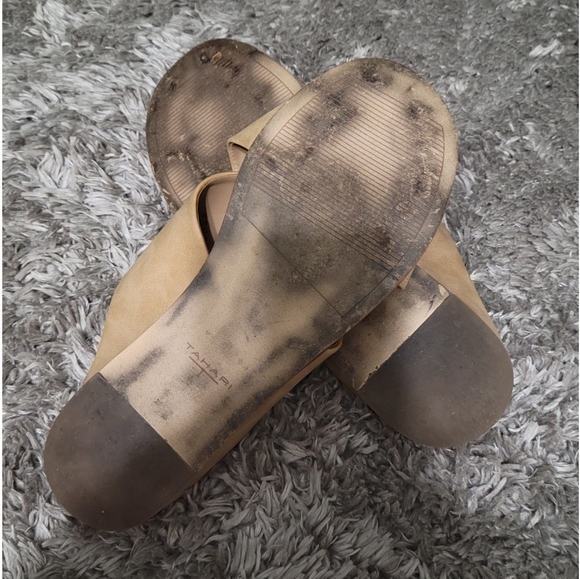 Tahari Acacia Cross Slide Sandal Women’s Comfort Flat  - Picture 7 of 7